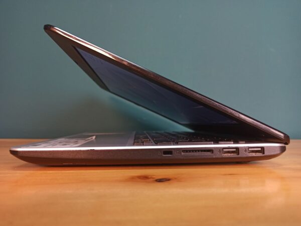 Asus X302UA - تصویر 3