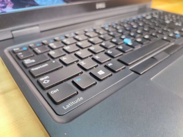Dell Latitude 5580 - تصویر 5