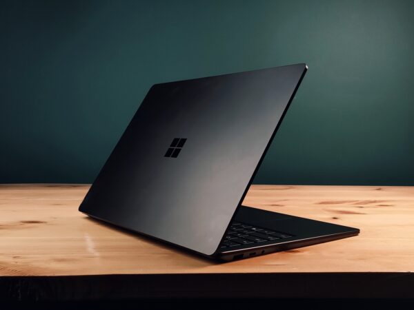 Microsoft Surface Laptop 5 Jet Black - تصویر 3
