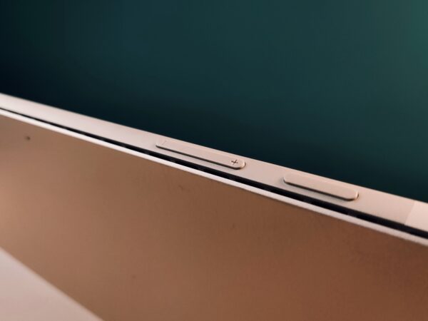 Microsoft Surface Pro 7 Plus - تصویر 3
