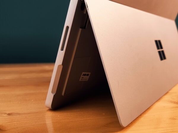 Microsoft Surface Pro 7 Plus - تصویر 6