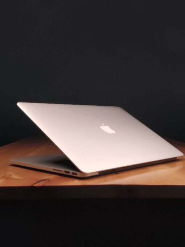 MacBook Pro 1398A - تصویر 5