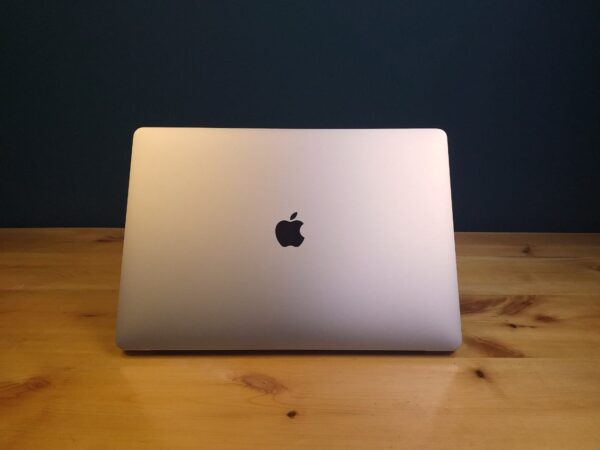 MacBook Pro A1990 Silver - تصویر 6
